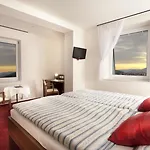 Guest house Primus 4*