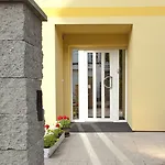Primus Guest house
